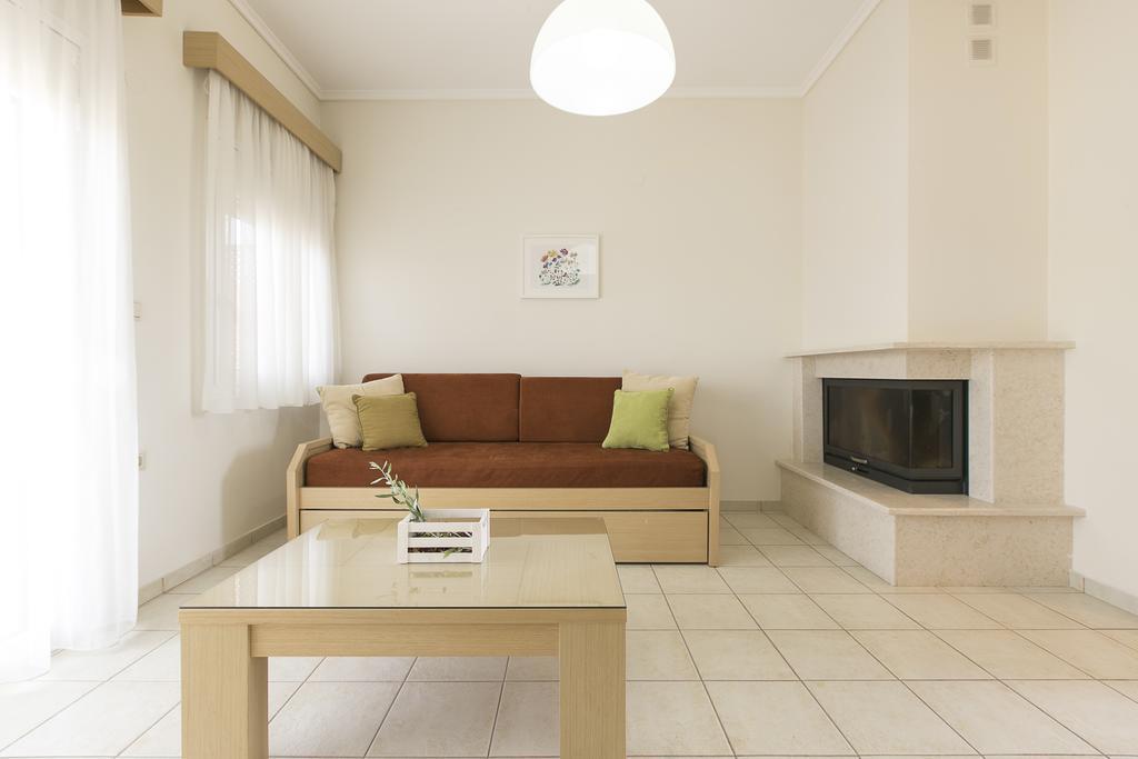 Olive Tree Apartments Φούρκα Εξωτερικό φωτογραφία