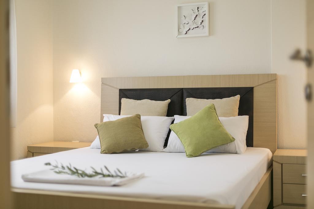 Olive Tree Apartments Φούρκα Εξωτερικό φωτογραφία
