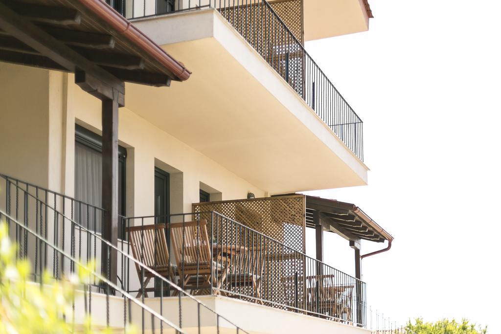 Olive Tree Apartments Φούρκα Εξωτερικό φωτογραφία